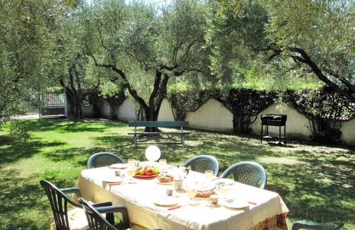Capanne-Prato-Cinquale Apartment | Apartment Wilma by Interhome