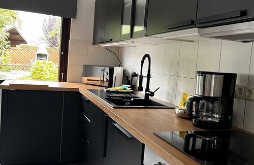 Spenge Apartment | Apartment 'Windmühlenweg Mit Garten' with Private Terrace, Private Garden and Wi-Fi