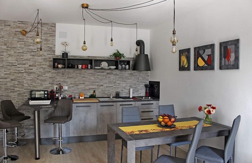 Noventa di Piave Apartment | Apartment with independent entrance