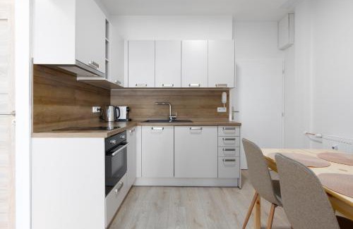 Prague 4 Apartment | Apartment with 2 bedrooms with kitchen near metro