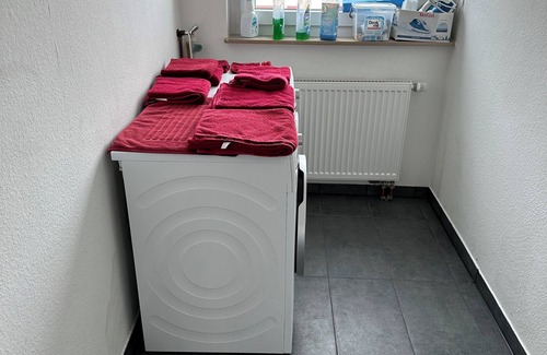 Kaiserslautern Apartment | Apartment with 2 bedrooms near the university at the foot of the Palatinate Forest