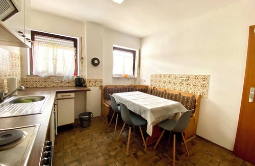 Rastatt Apartment | Apartment with 5 bedrooms kitchen and bathroom Ideal for fitters