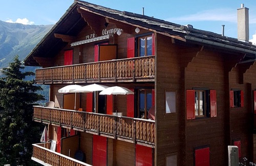 Graechen Apartment | Apartment with a dream view of the panorama of the four-thousand-meter peaks