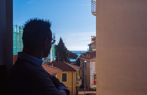Diano Marina Apartment | Apartment with a/c 100m from the Beach | Ap10