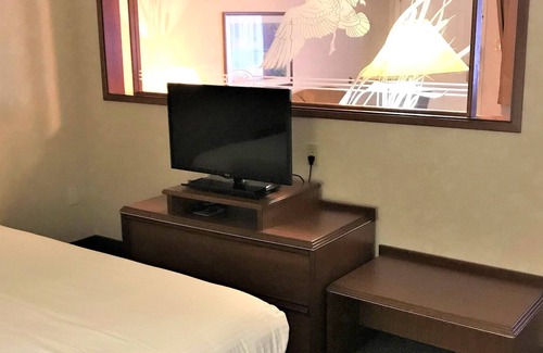 South Richland Apartment | Apartment with a whirlpool - Amon Park