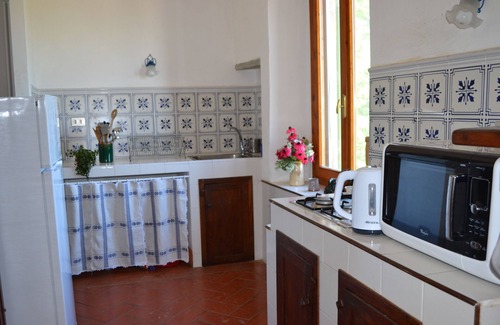 Cantagrillo Apartment | Apartment with access to pool in the annex of an 18th-century villa