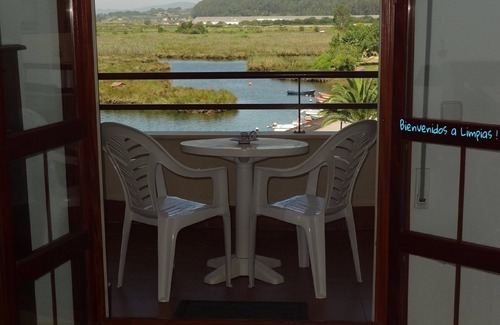 Limpias Apartment | Apartment with amazing views of the Ria de Limpias