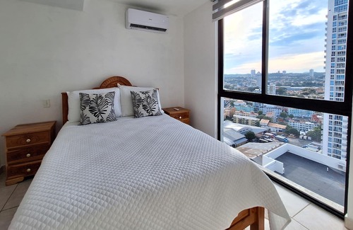San Francisco Apartment | Apartment with amazing view in Panama City center next to Omar Park