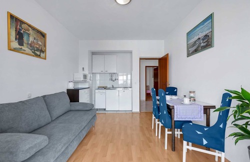 Zelenka Apartment | Apartment with balcony!