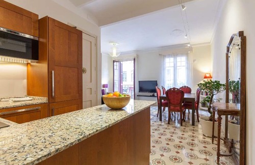 El Poble-sec Apartment | Apartment with character in the great neighborhood of Poble Sec
