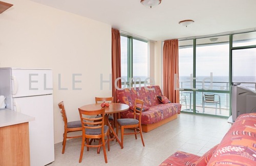 Primorski Apartment | Apartment with fantastic sea views right on the beach
