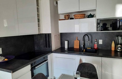 Epinay-sur-Seine Apartment | Apartment with garden 5 minutes from the LAC and CASINO D'ENGHAIN-LES-BAINS