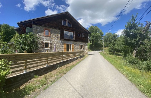 Viuz-en-Sallaz Apartment | Apartment with garden and spa in farmhouse