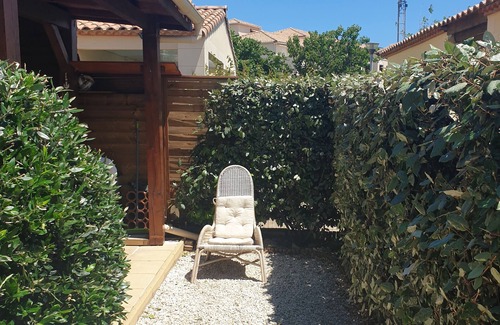 Foulquines Apartment | Apartment with garden and pool