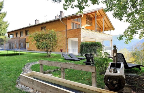Buerserberg Apartment | Apartment with garden