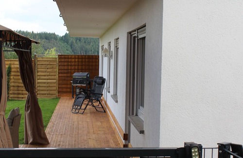 Reil Apartment | Apartment with garden and view of the Mosel