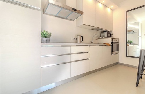 Balerna Apartment | Apartment with Garden 20 COMO, 30 LUGANO