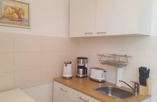 Neuruppin Apartment | Apartment with garden view