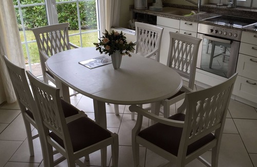 Zingst Apartment | Apartment with garden, only 50 m from Seestrasse and dike