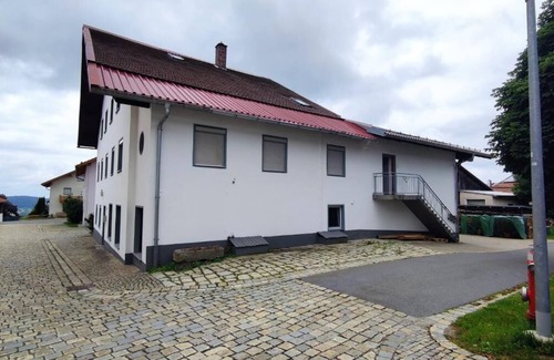 Freyung Apartment | Apartment with generous equipment (kick box & cross trainer)