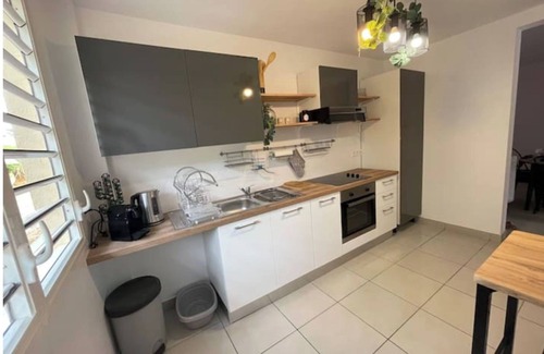 Remire Montjoly House | Apartment with jacuzzi Route des plages