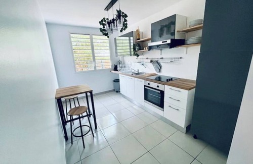 Remire Montjoly House | Apartment with jacuzzi Route des plages