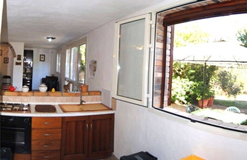 Villamassargia Apartment | Apartment with swimming pool