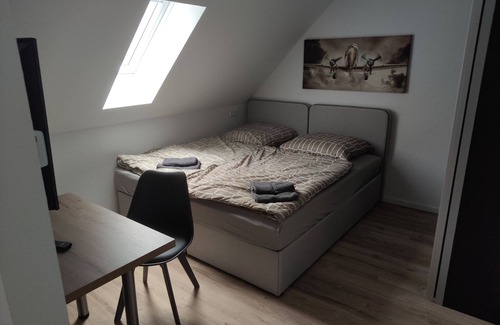 Leimen Apartment | Apartment with kitchen, bathroom and 2 bedrooms