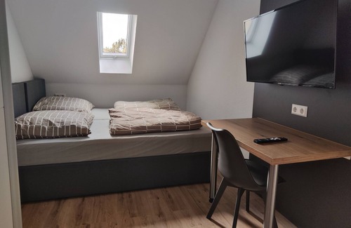 Leimen Apartment | Apartment with kitchen, bathroom and 2 bedrooms