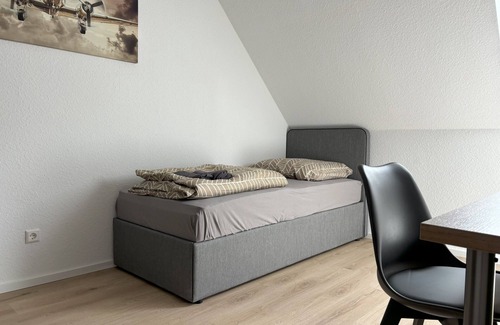Leimen Apartment | Apartment with kitchen, bathroom and 2 bedrooms