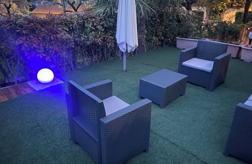 Limonta Apartment | Apartment with lake view and garden 2 steps from Bellagio
