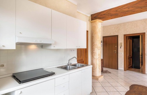 Sulzano Apartment | Apartment with Lake View, Pool, Wi-Fi & Terrace