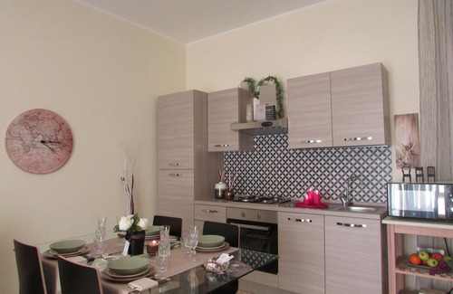 Viadanica Apartment | Apartment With Large Panoramic Terrace For A Full Relaxation Stay