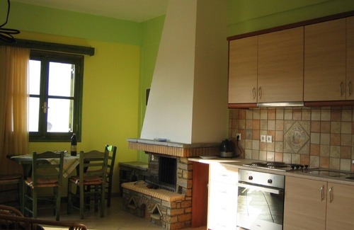 Armenistis Apartment | Apartment with large terrace