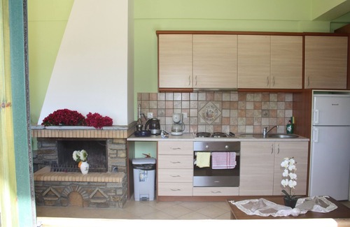 Armenistis Apartment | Apartment with large terrace