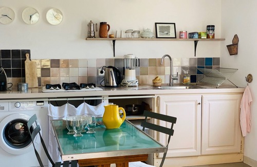 Bonnieux Apartment | Apartment with magnificent view