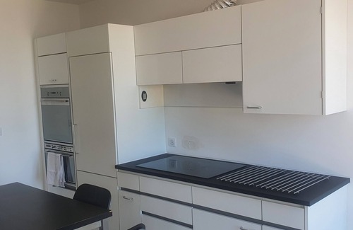 Sete Apartment | Apartment with magnificent sea/city view, near downtown Sète, St Clair