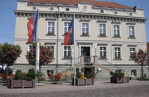 Havelberg Apartment | Apartment with modern equipment, close to town, close to culture, close to nature, . the mix does it