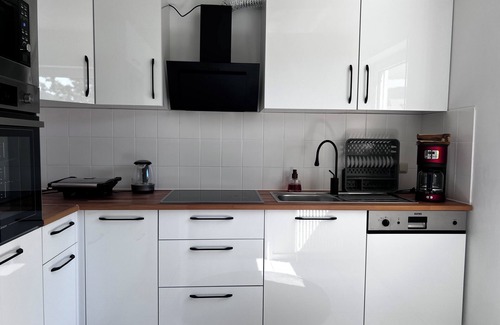 Freudenberg Apartment | Apartment with natural view terrace & 24h check-in key box
