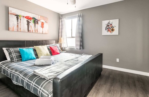 Rosedale Apartment | Apartment with Patio - Near DT Hamilton!