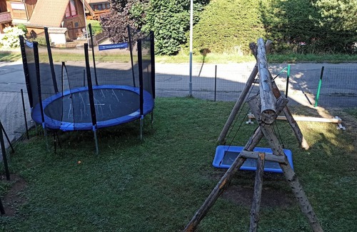 Grafenhausen Apartment | Apartment with playground, rabbits and whirlpool