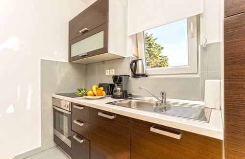 Novalja Apartment | Apartment with Pool and Terrace