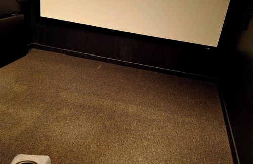 Aulnoye-Aymeries Apartment | Apartment with private cinema room
