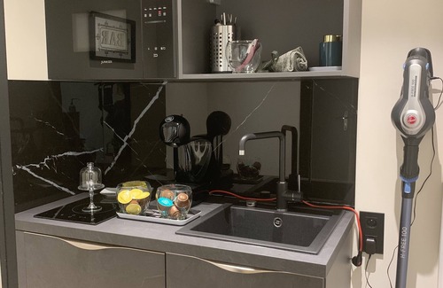Tresserve Apartment | Apartment with private jacuzzi and sauna