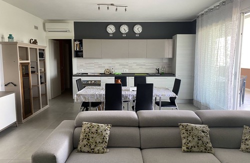 Limena Apartment | Apartment with private parking