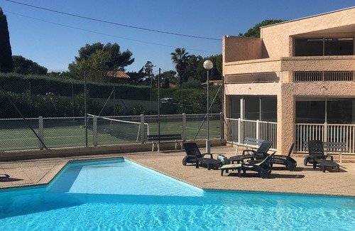 Le Mourillon Apartment | Apartment with roof terrace and magnificent sea view!
