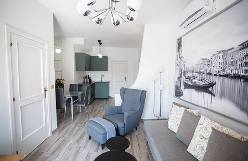 Castellabate Historic Centre Apartment | Apartment with sea view/Holiday . sea, sun & peace