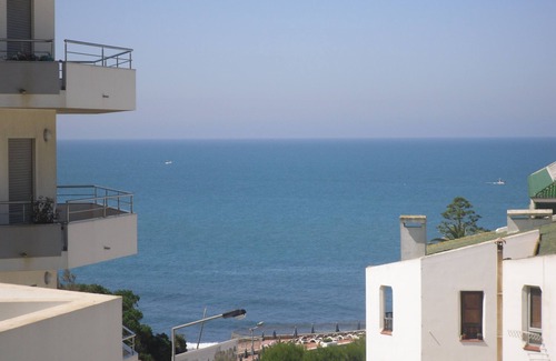 Ericeira Apartment | Apartment with Sea View in the center by the beach
