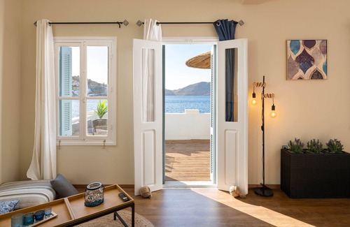 Symi Apartment | Apartment with sea view