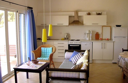Katouna Villa | Apartment with stunning sea views in Villa del Arte, Lefkas, up to 4 people